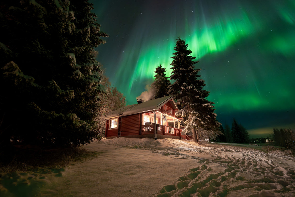 Lapland Aurora - riverside lodge