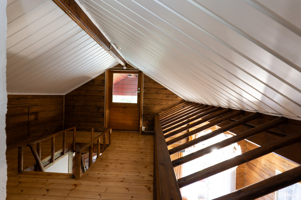 Lapland Aurora - riverside lodge